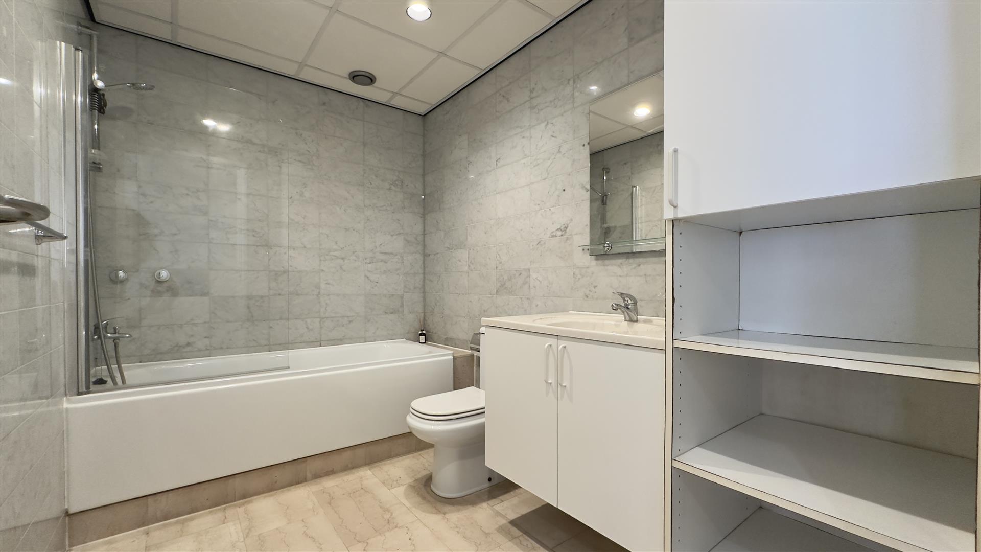  Image of Apartment - 1 Bedrooms - 1 Bathrooms for Rental in Eurotowers-Gibraltar, Image 6